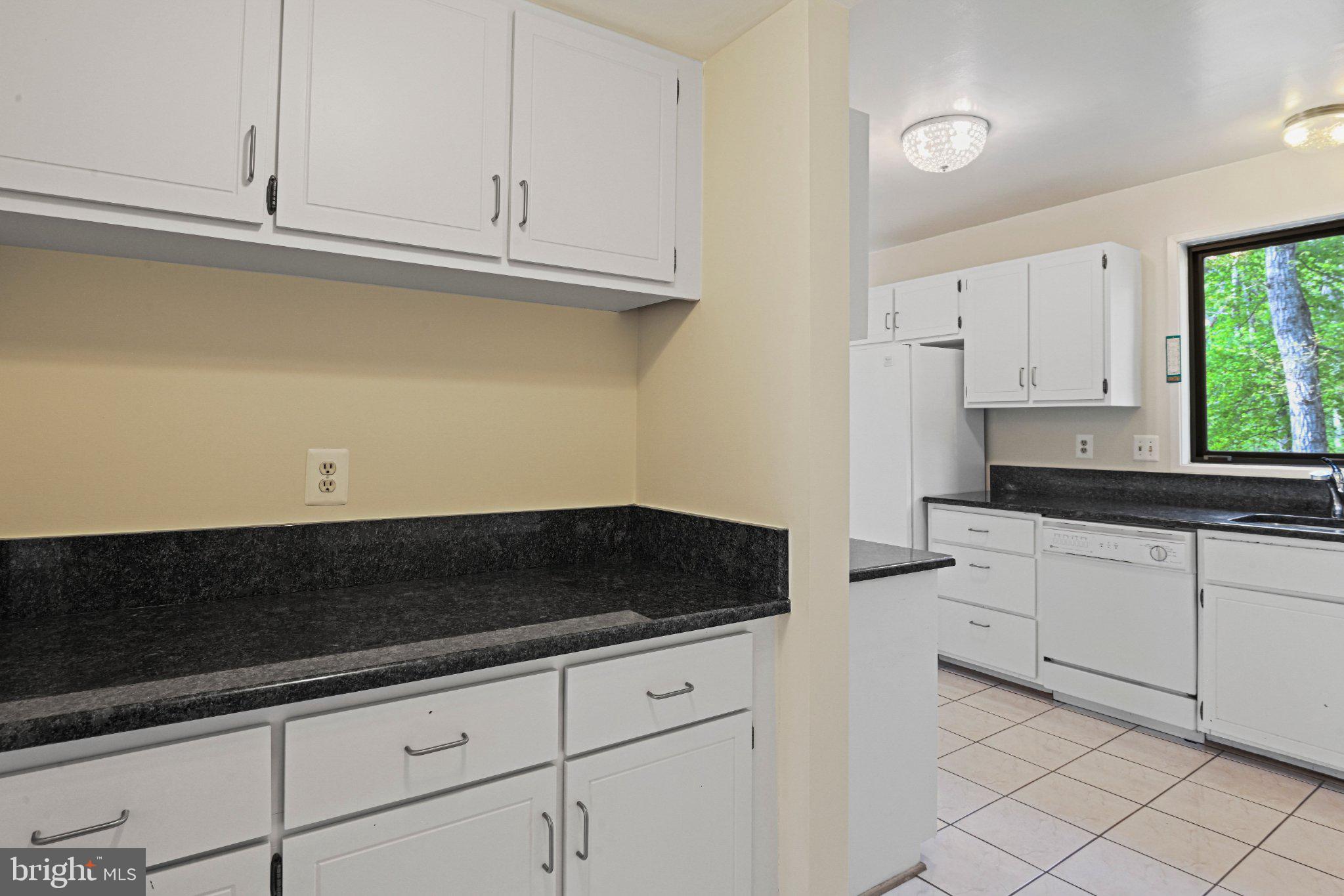 WOLF TRAP WOODS - Residential