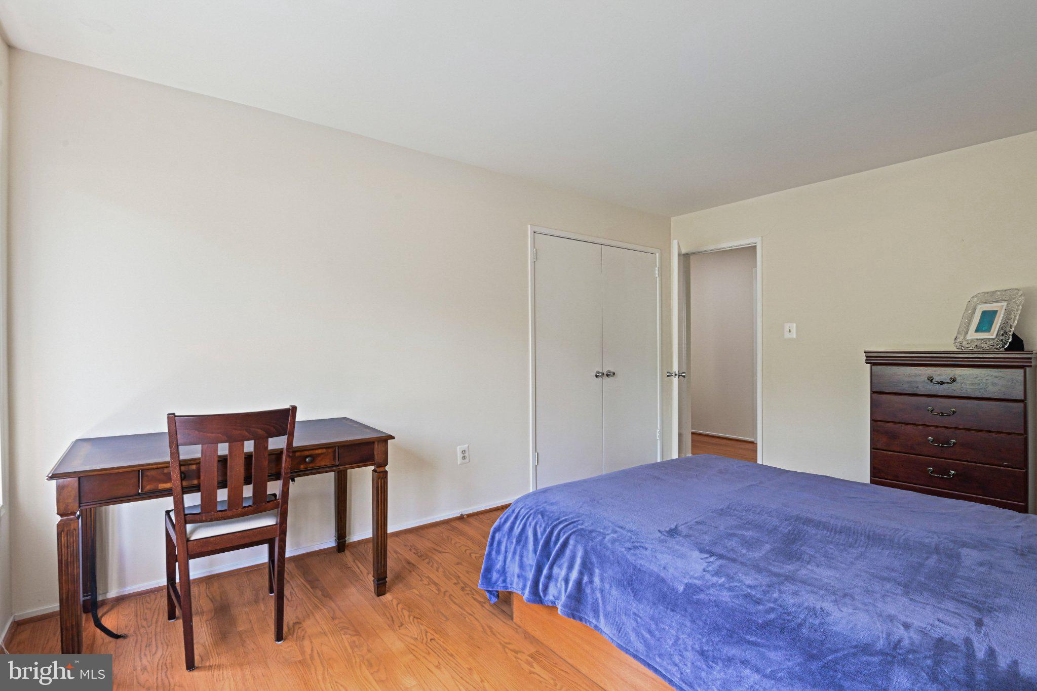 WOLF TRAP WOODS - Residential