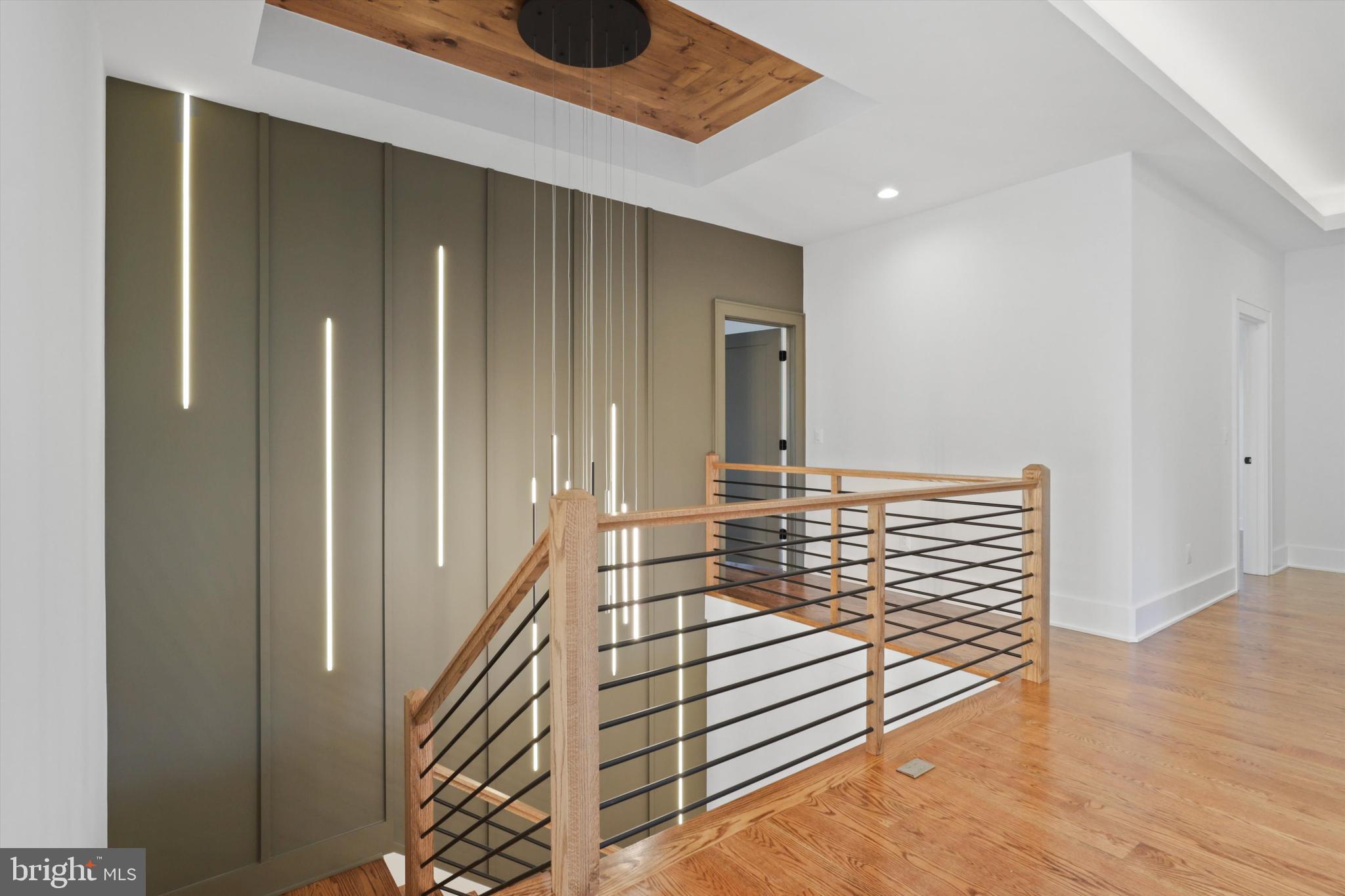 WESTWOOD MANOR - Residential