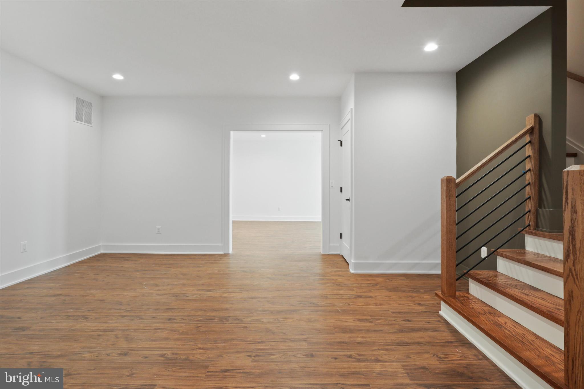 WESTWOOD MANOR - Residential