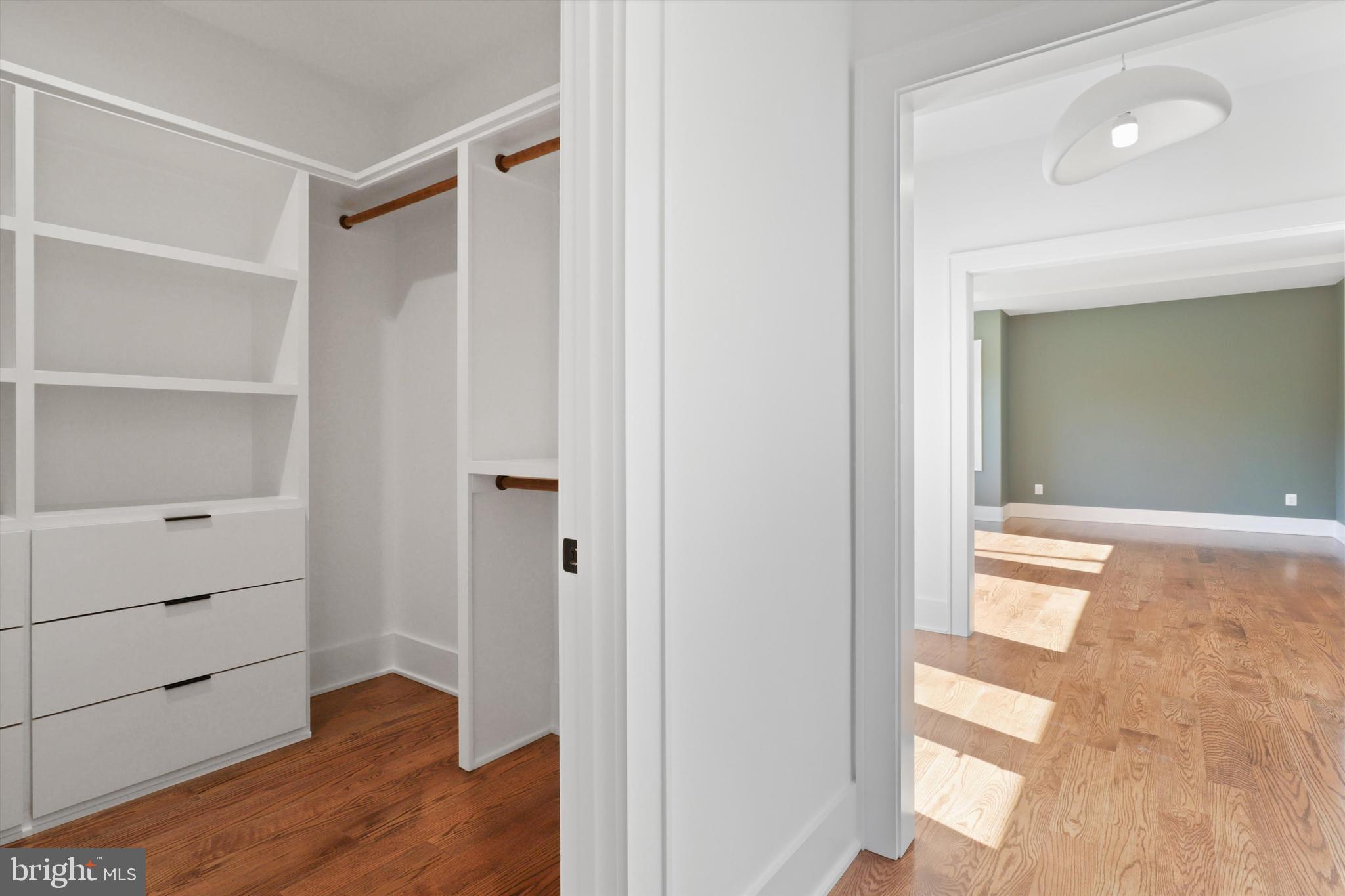 WESTWOOD MANOR - Residential