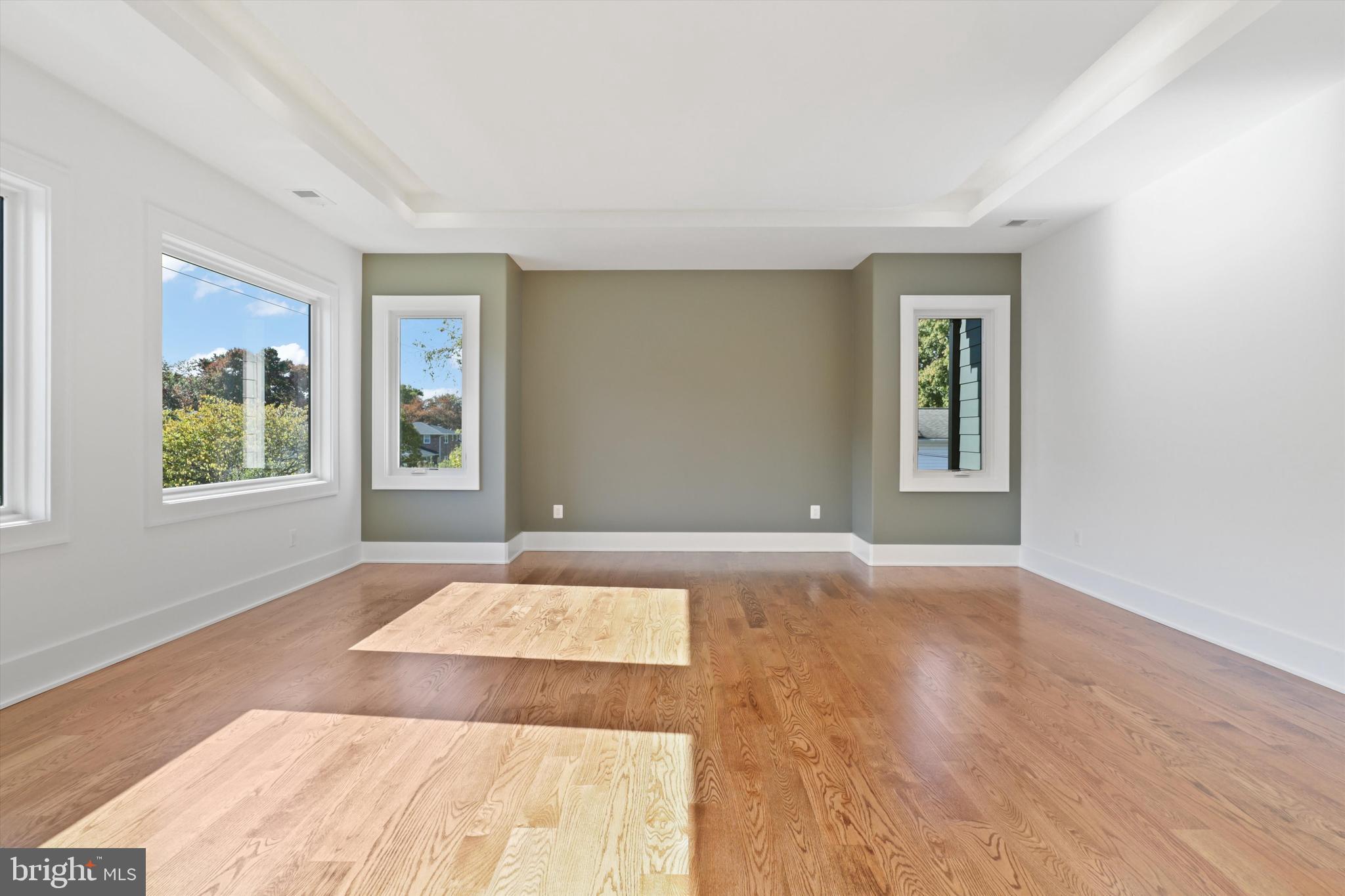 WESTWOOD MANOR - Residential