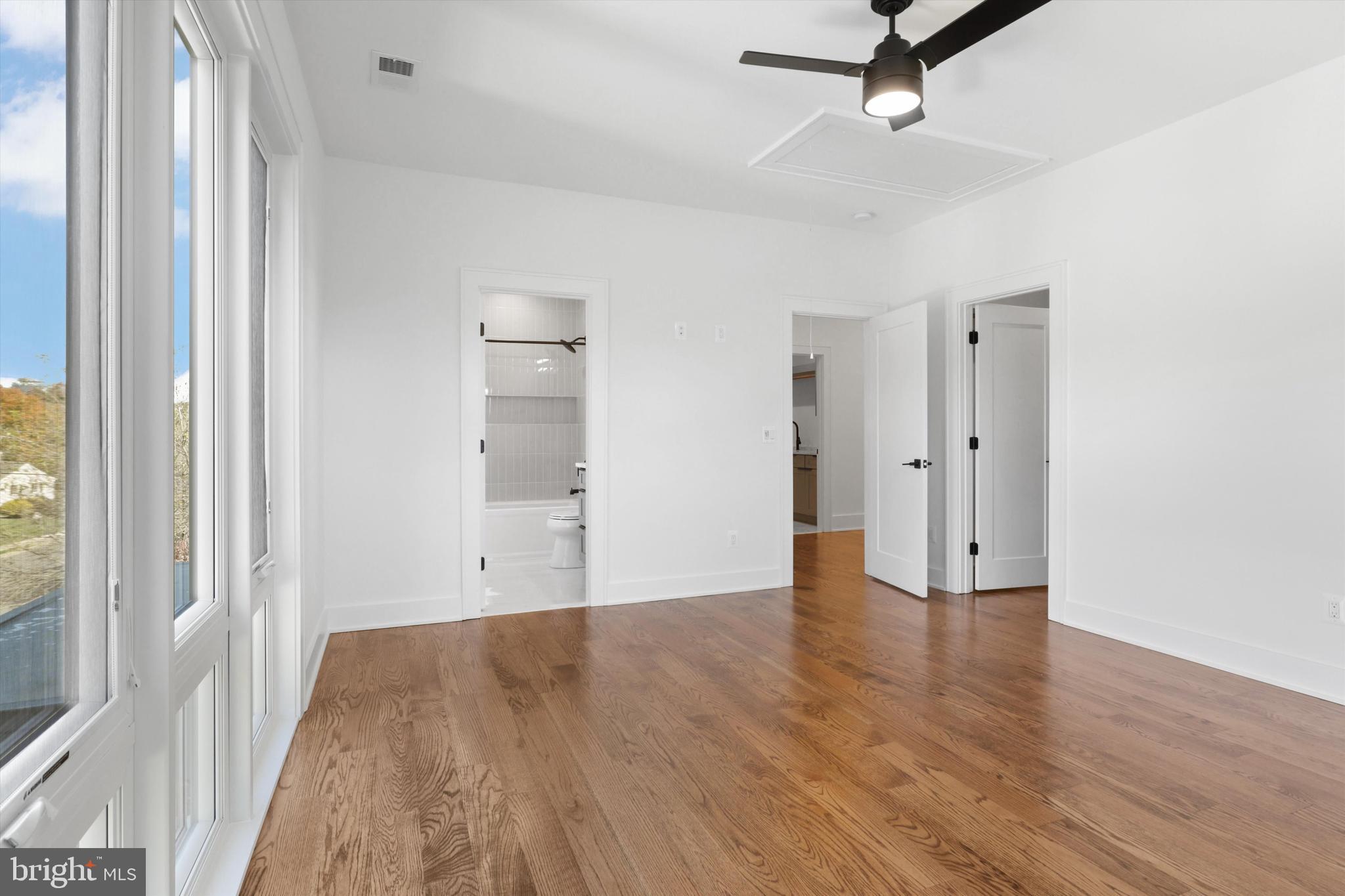 WESTWOOD MANOR - Residential