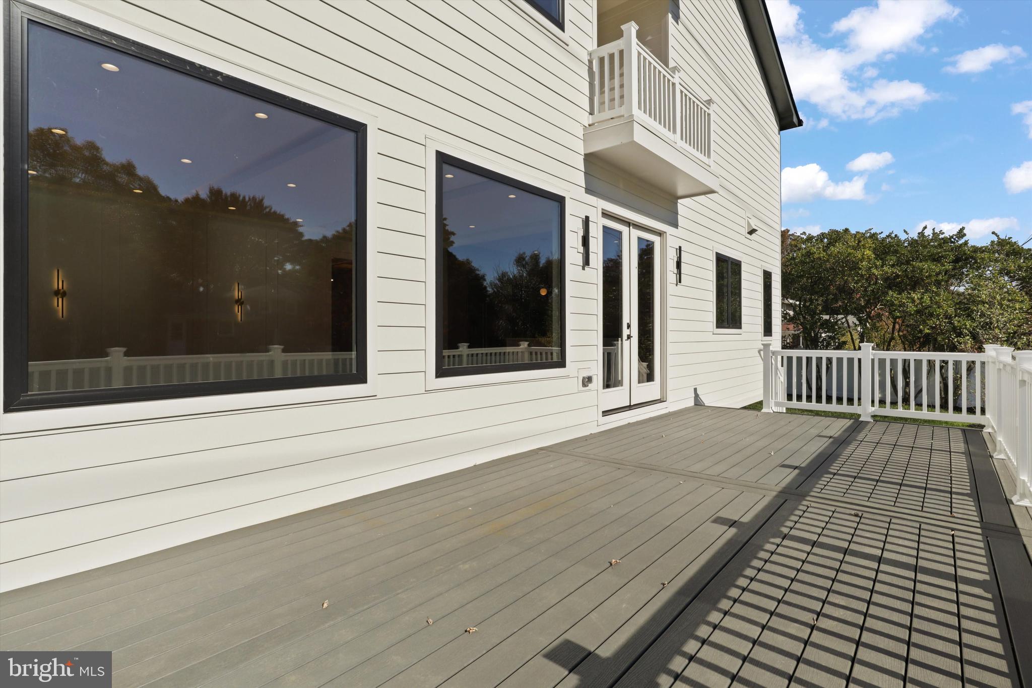 WESTWOOD MANOR - Residential