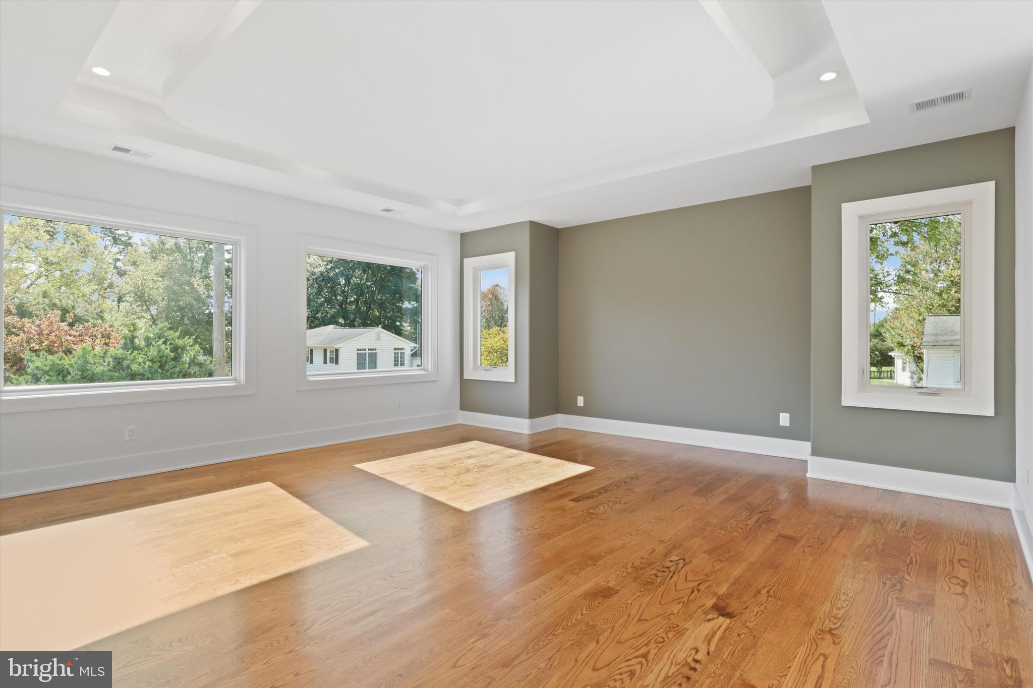 WESTWOOD MANOR - Residential