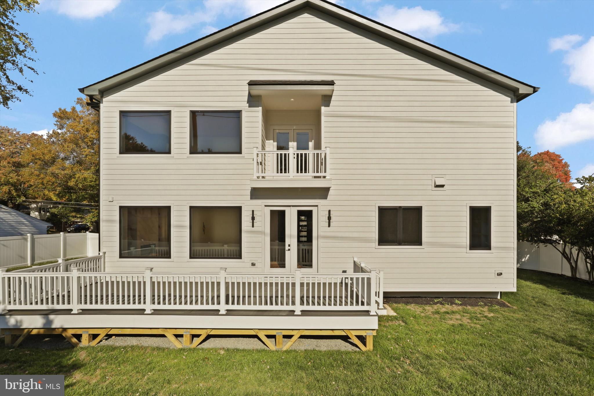 WESTWOOD MANOR - Residential