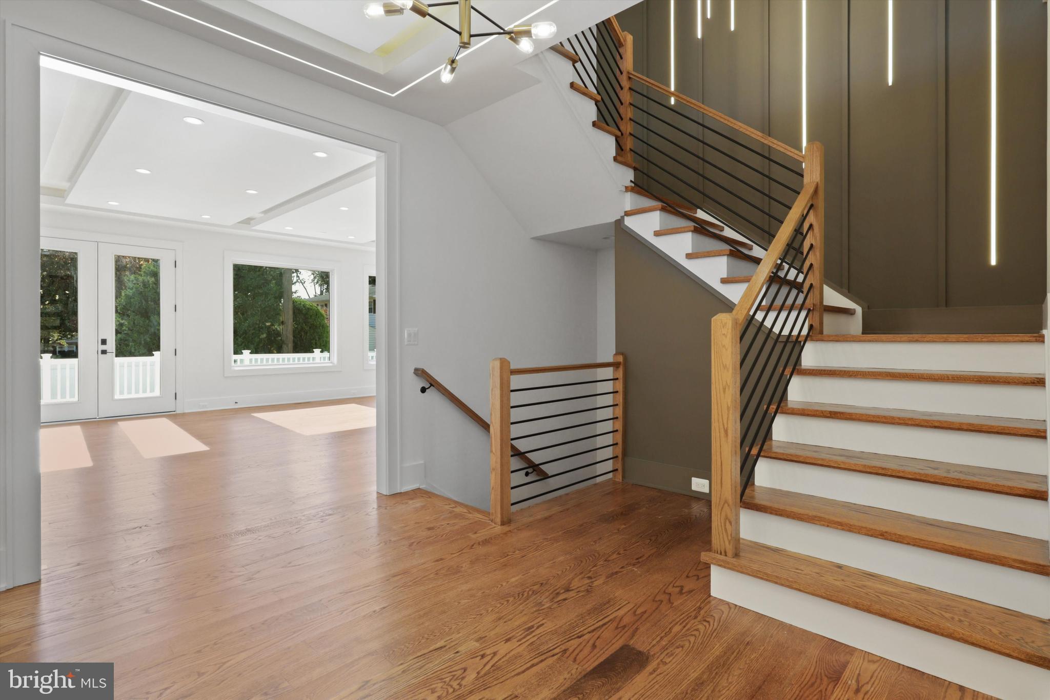 WESTWOOD MANOR - Residential