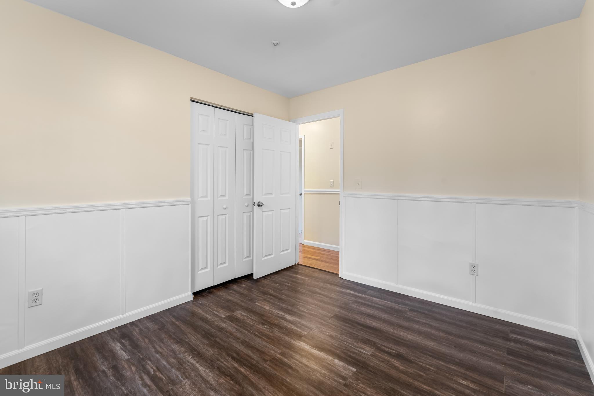 LIVINGSTON GROVE - Residential