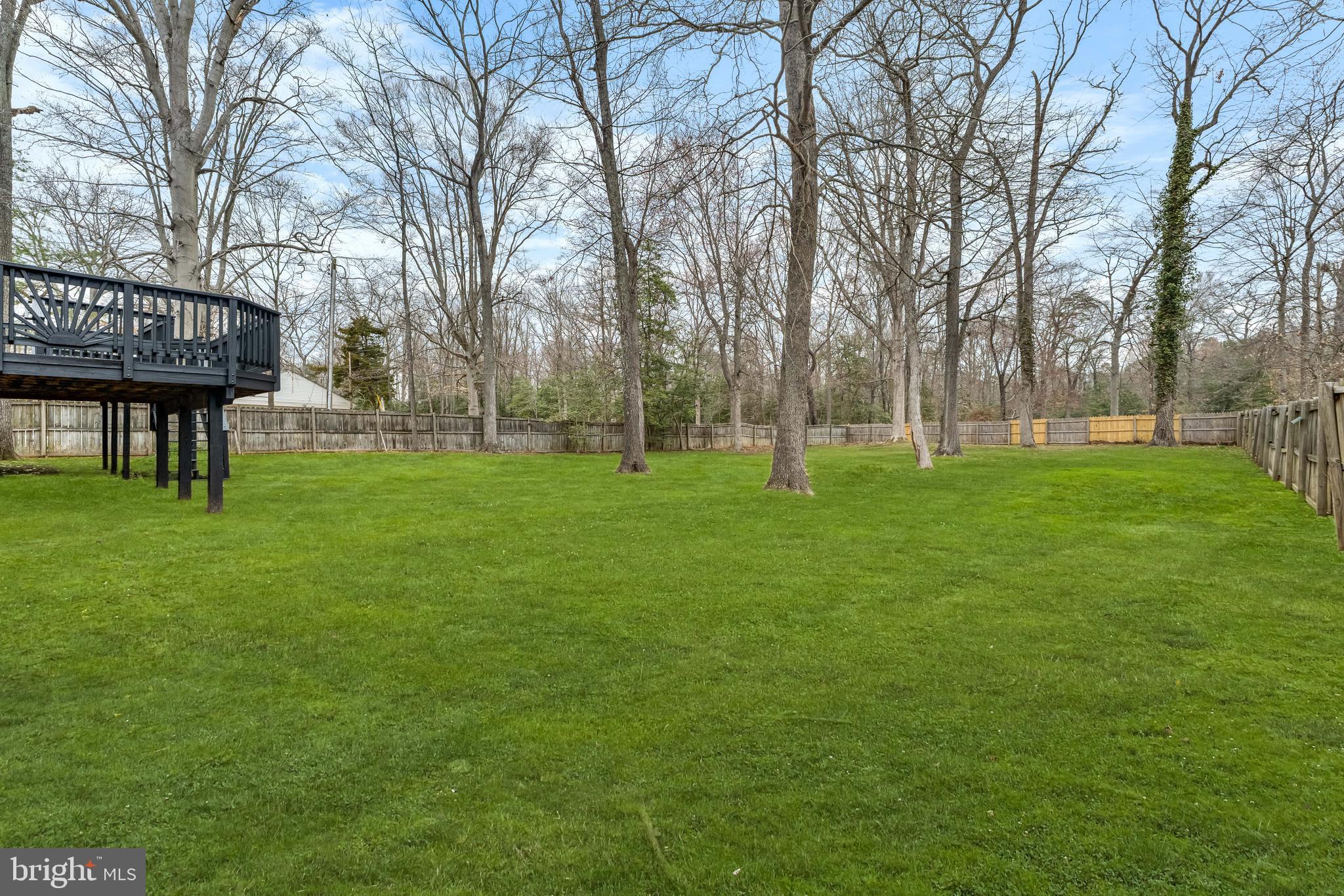 LIVINGSTON GROVE - Residential