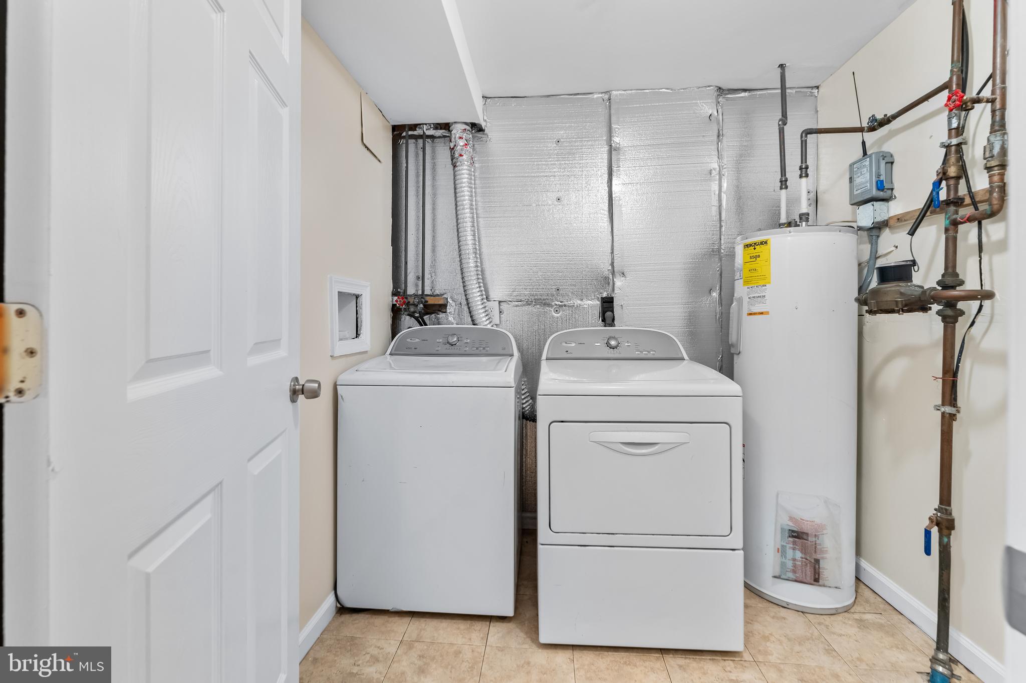 LIVINGSTON GROVE - Residential