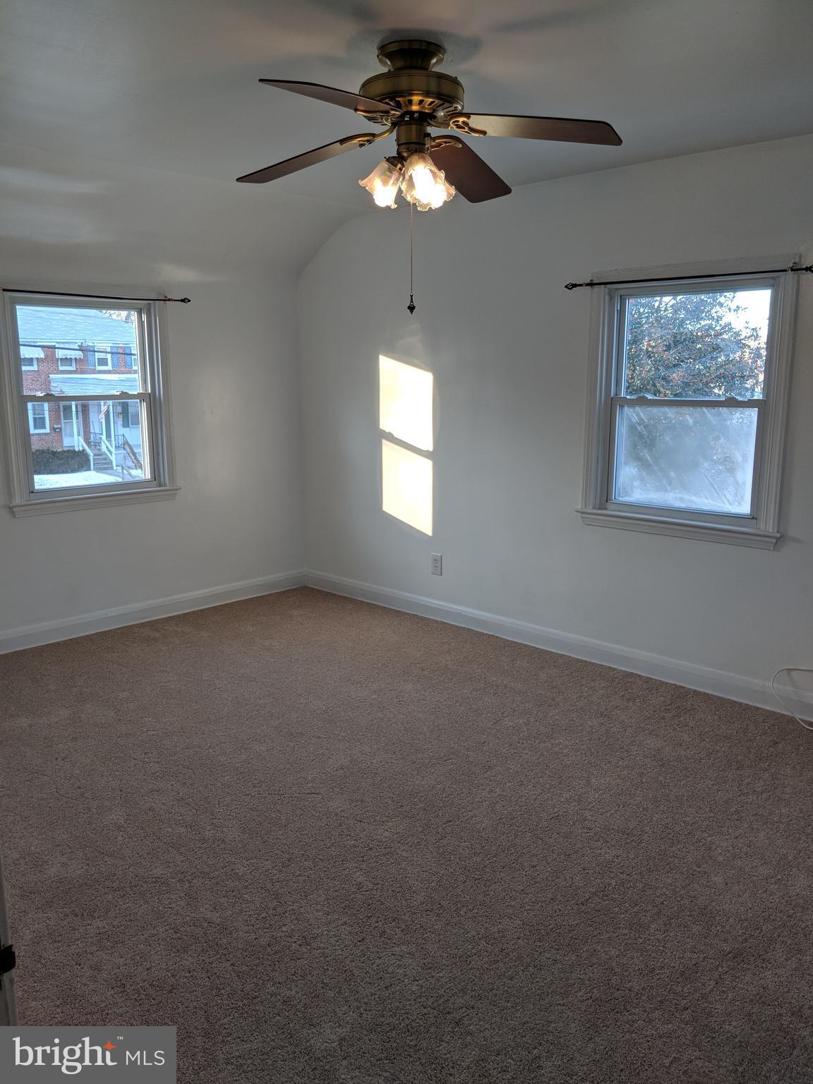 HILLENDALE FARMS - Residential Lease