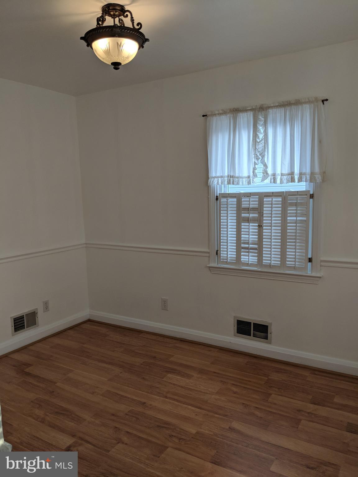 HILLENDALE FARMS - Residential Lease