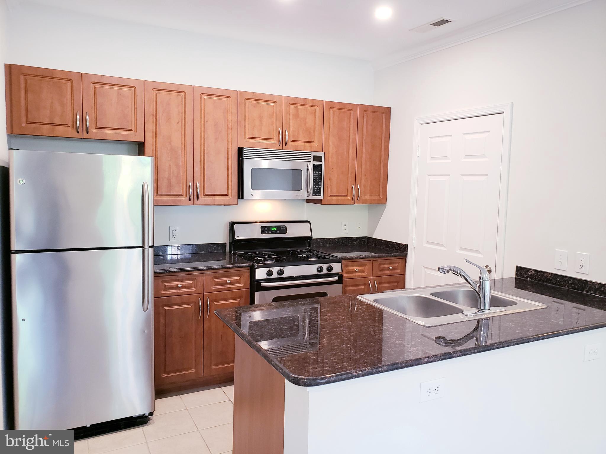 LEGATO CORNER - Residential Lease