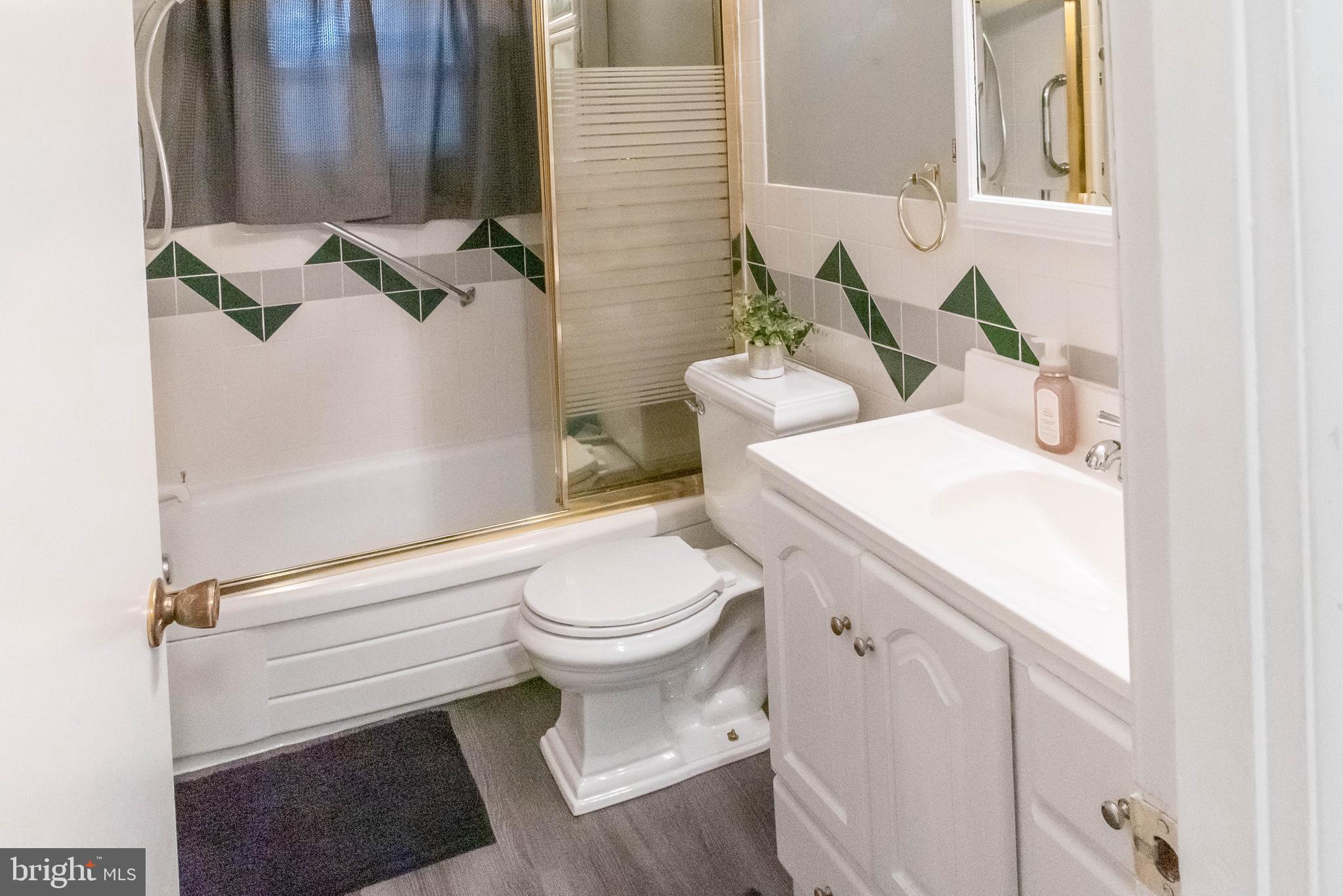 OAKLEIGH - Residential