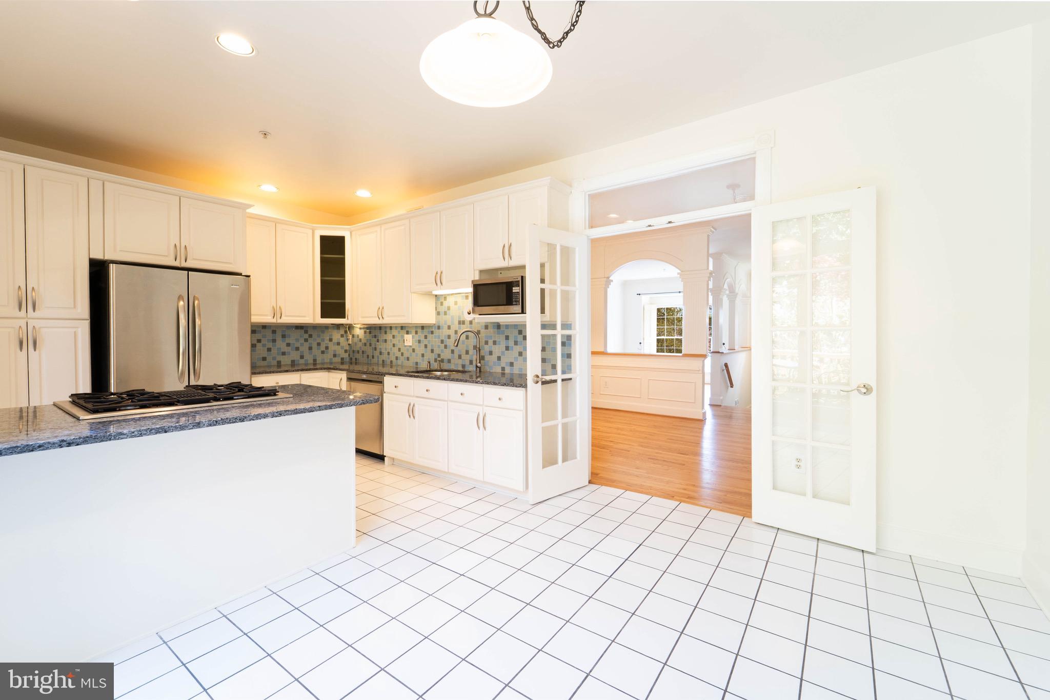 ASHLAWN RIDGE - Residential