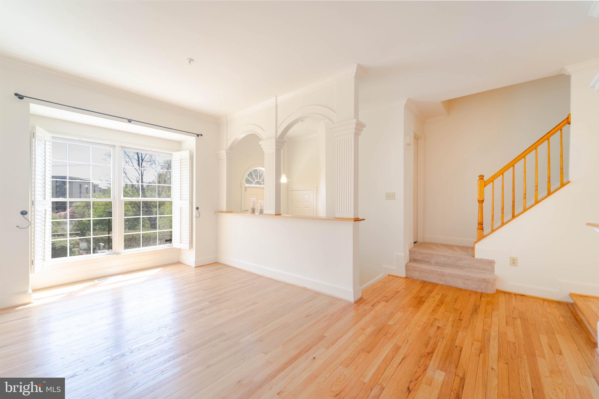 ASHLAWN RIDGE - Residential