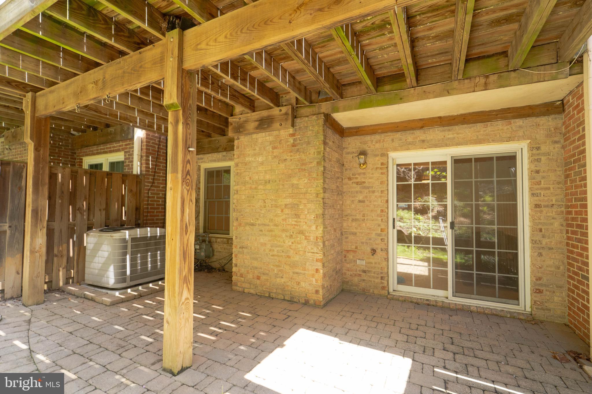 ASHLAWN RIDGE - Residential