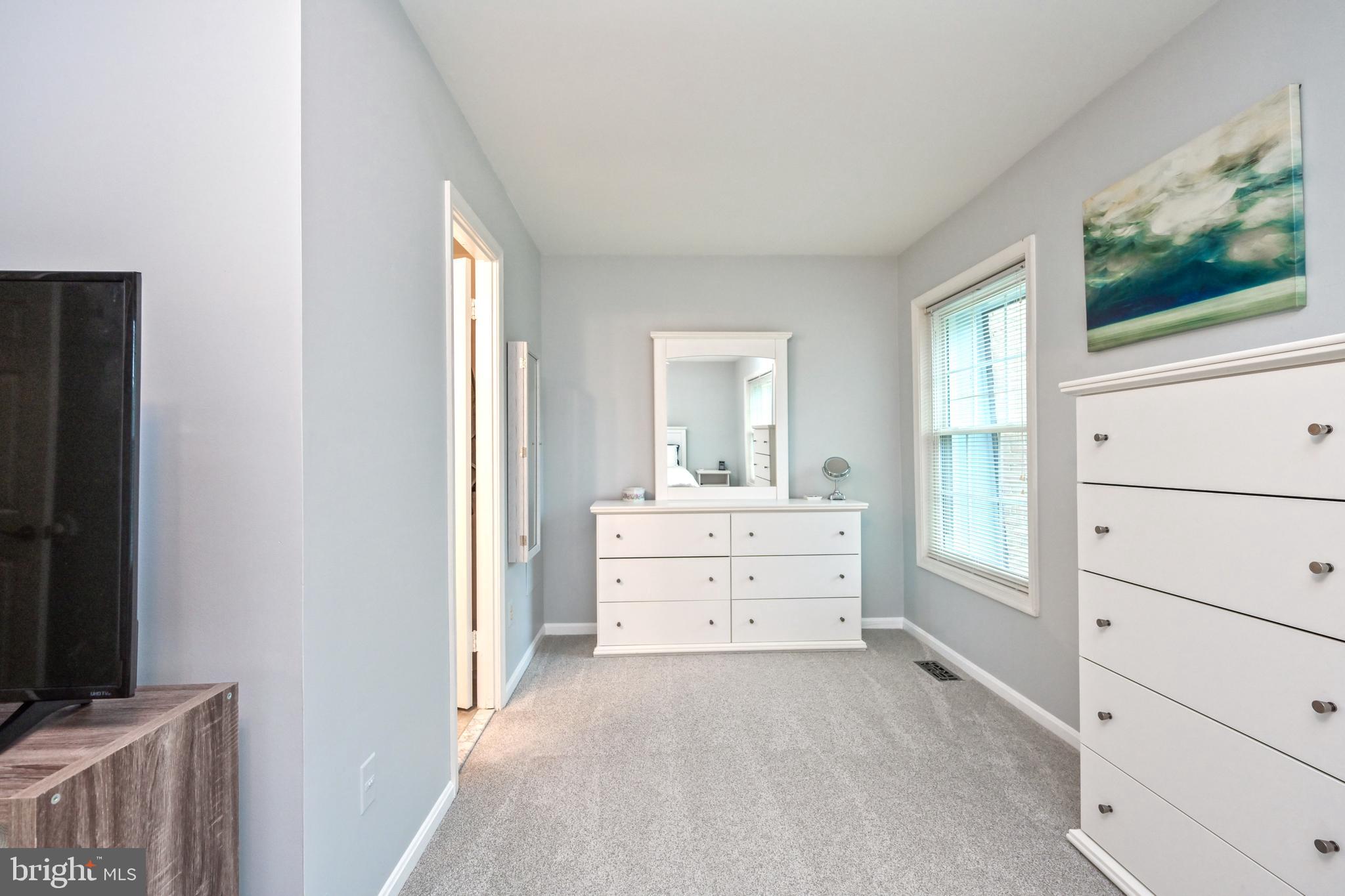 GREENTREE VILLAGE - Residential Lease