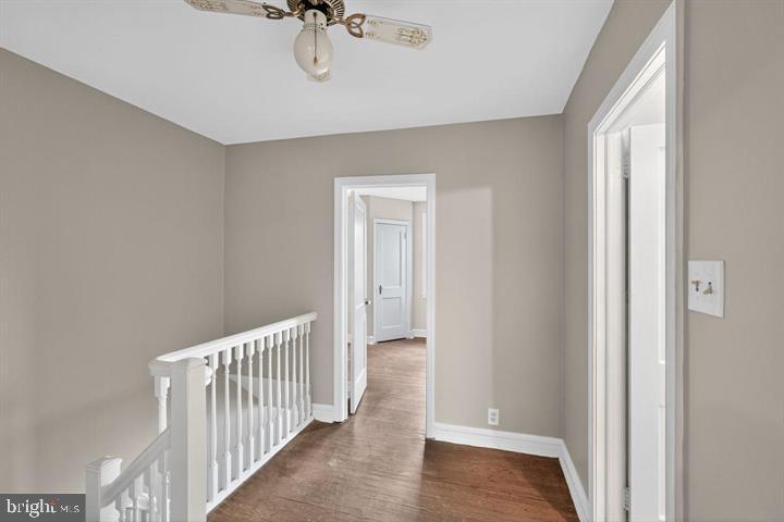 WEST OAK LANE - Residential Lease