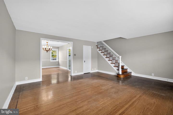 WEST OAK LANE - Residential Lease