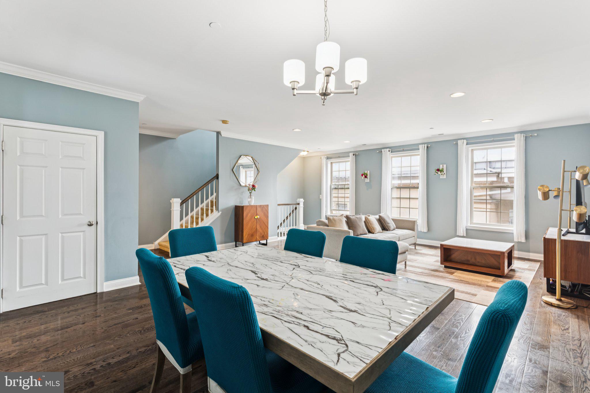 NAVAL SQUARE - Residential