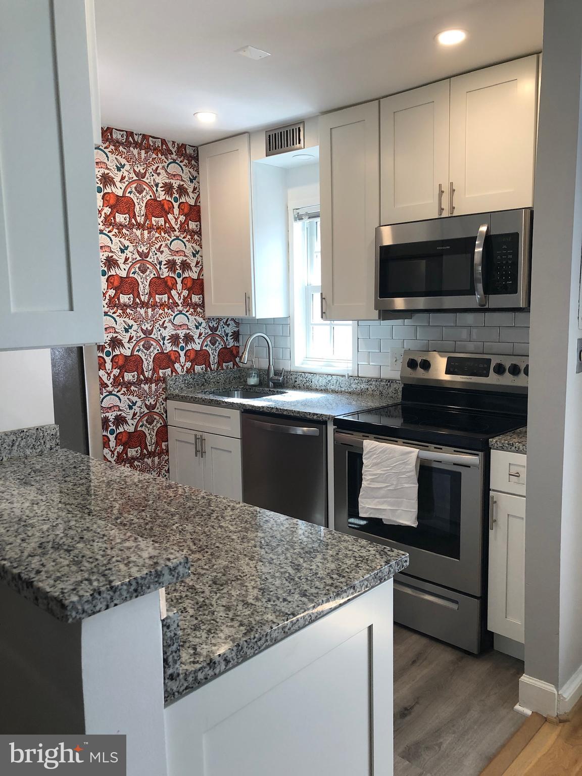 POTOWMACK CROSSING - Residential Lease