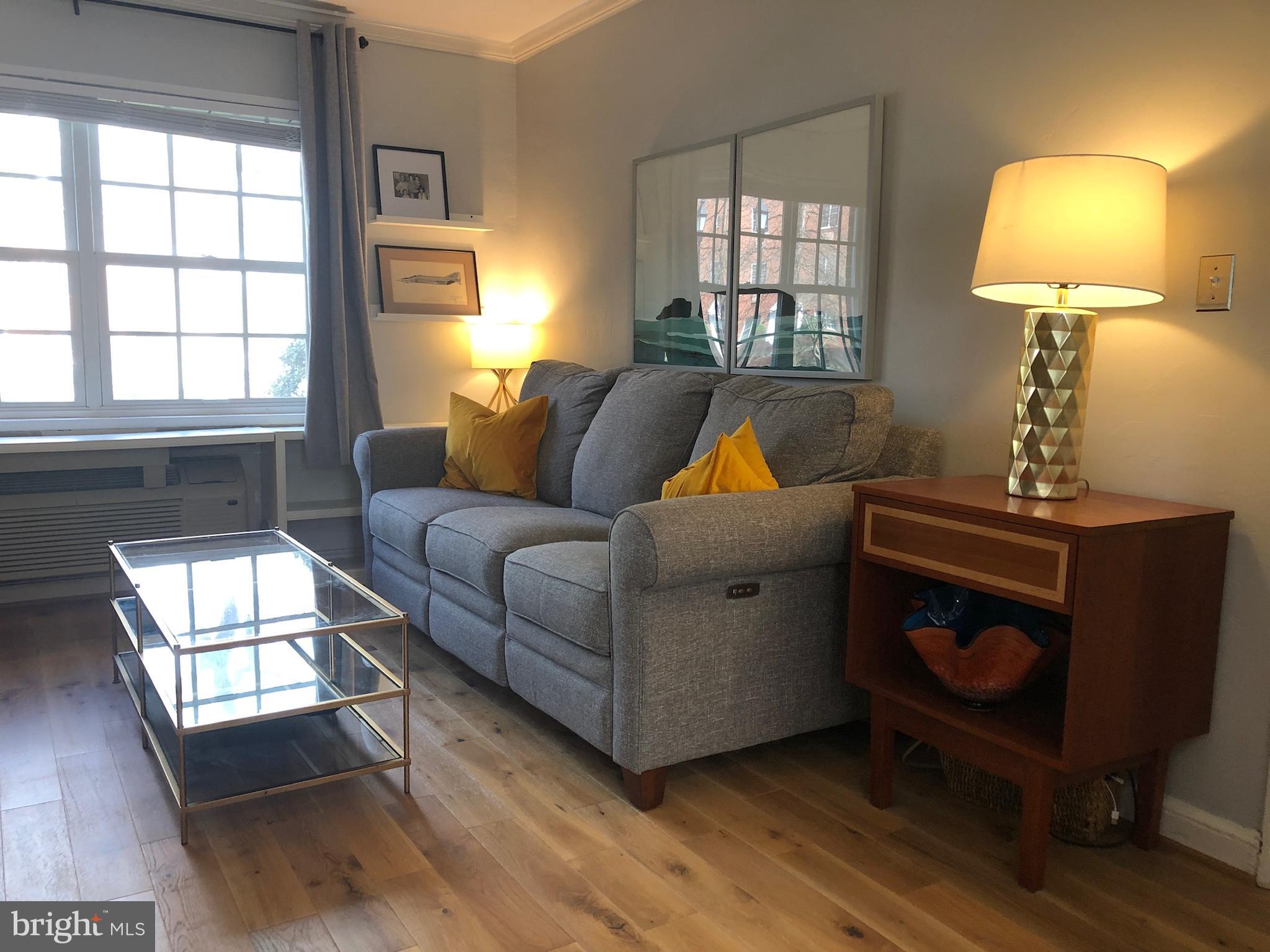 POTOWMACK CROSSING - Residential Lease