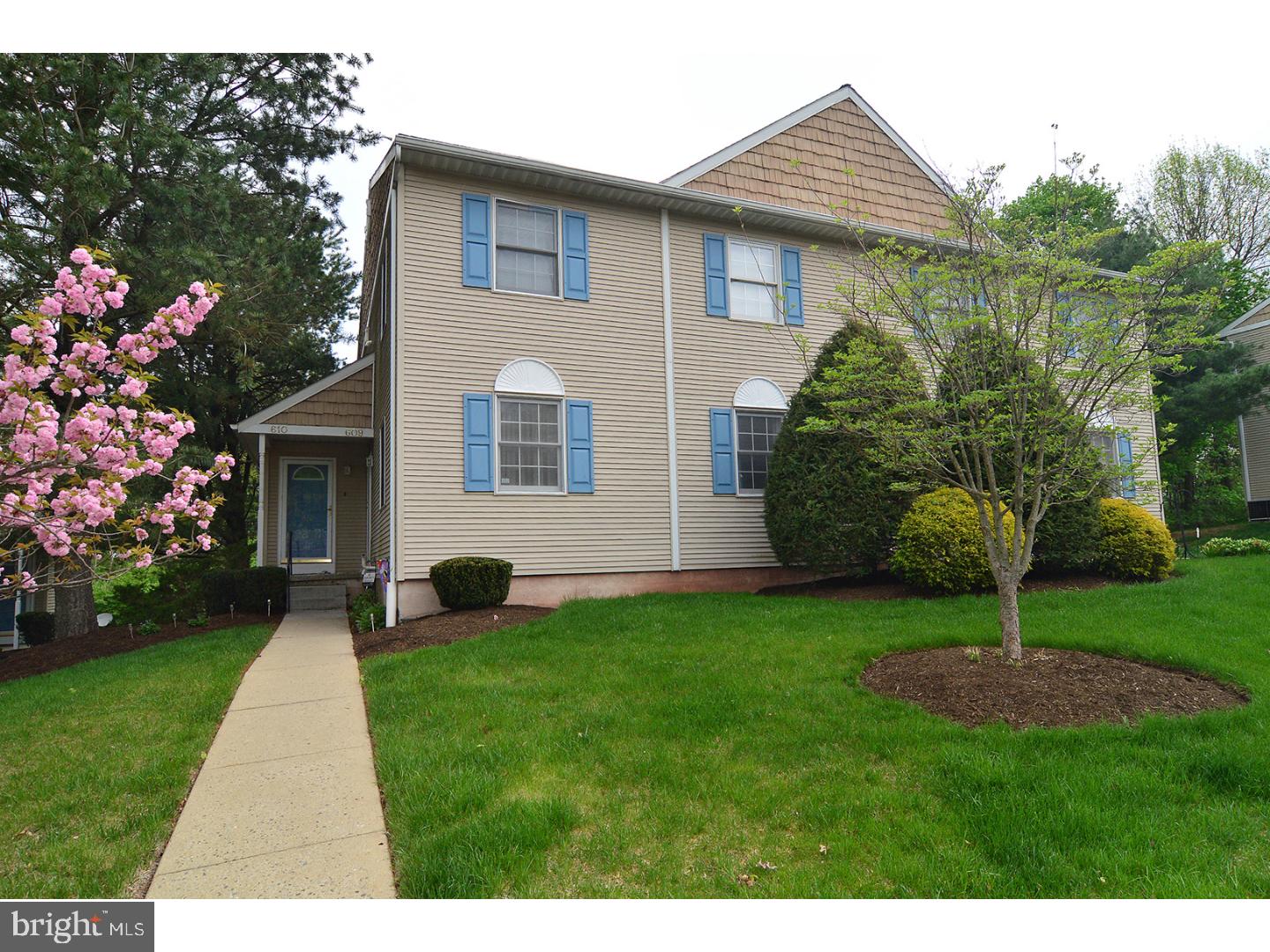Exceptional First floor Condo in Mifflin Woods Community. Newer hardwood floors in LR, hallway and foyer. Newer tile floor in kitchen and breakfast/dining area. Beautiful kitchen with Granite counter tops and newer appliances. Updated bathroom with Granite vanity top. Economical gas heater 5 years old. Sliding glass door leading out to small deck overlooking tree line. Large storage area in the full basement. Absolutely m ove-in condition. One floor maintenance free living!