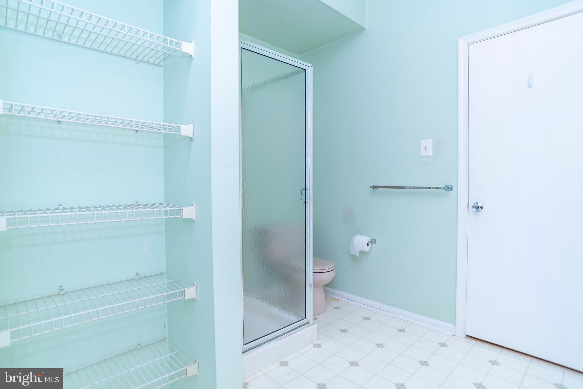 SAW MILL VALLEY - Residential