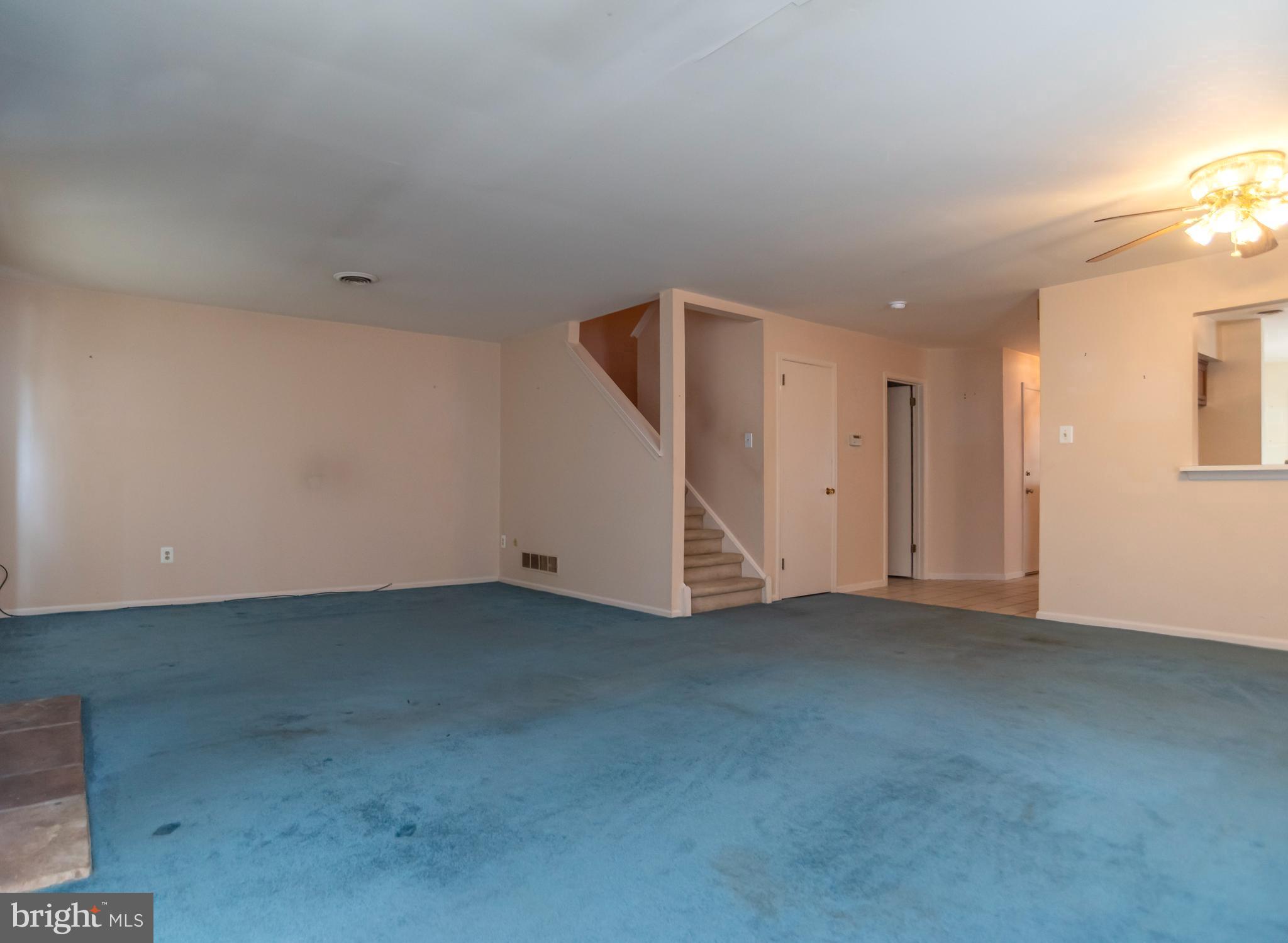 SAW MILL VALLEY - Residential