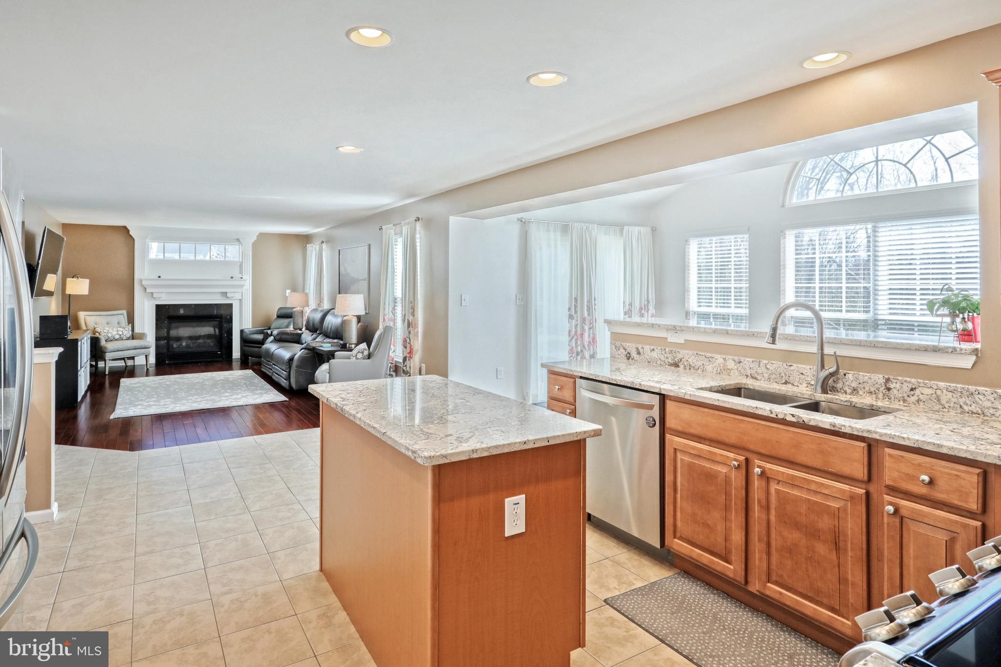 THISTLE DOWNS - Residential