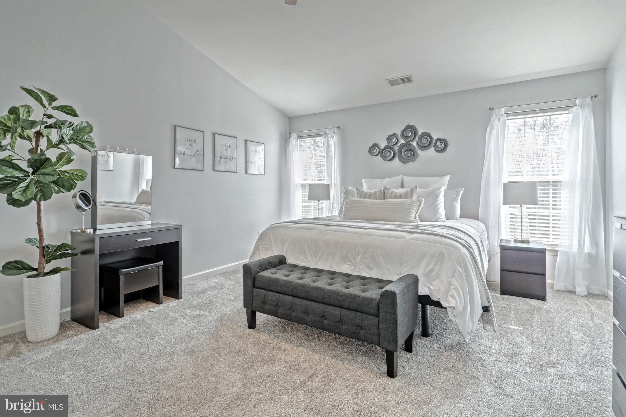 THISTLE DOWNS - Residential