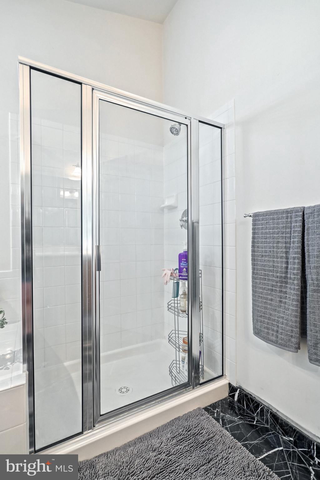 THISTLE DOWNS - Residential