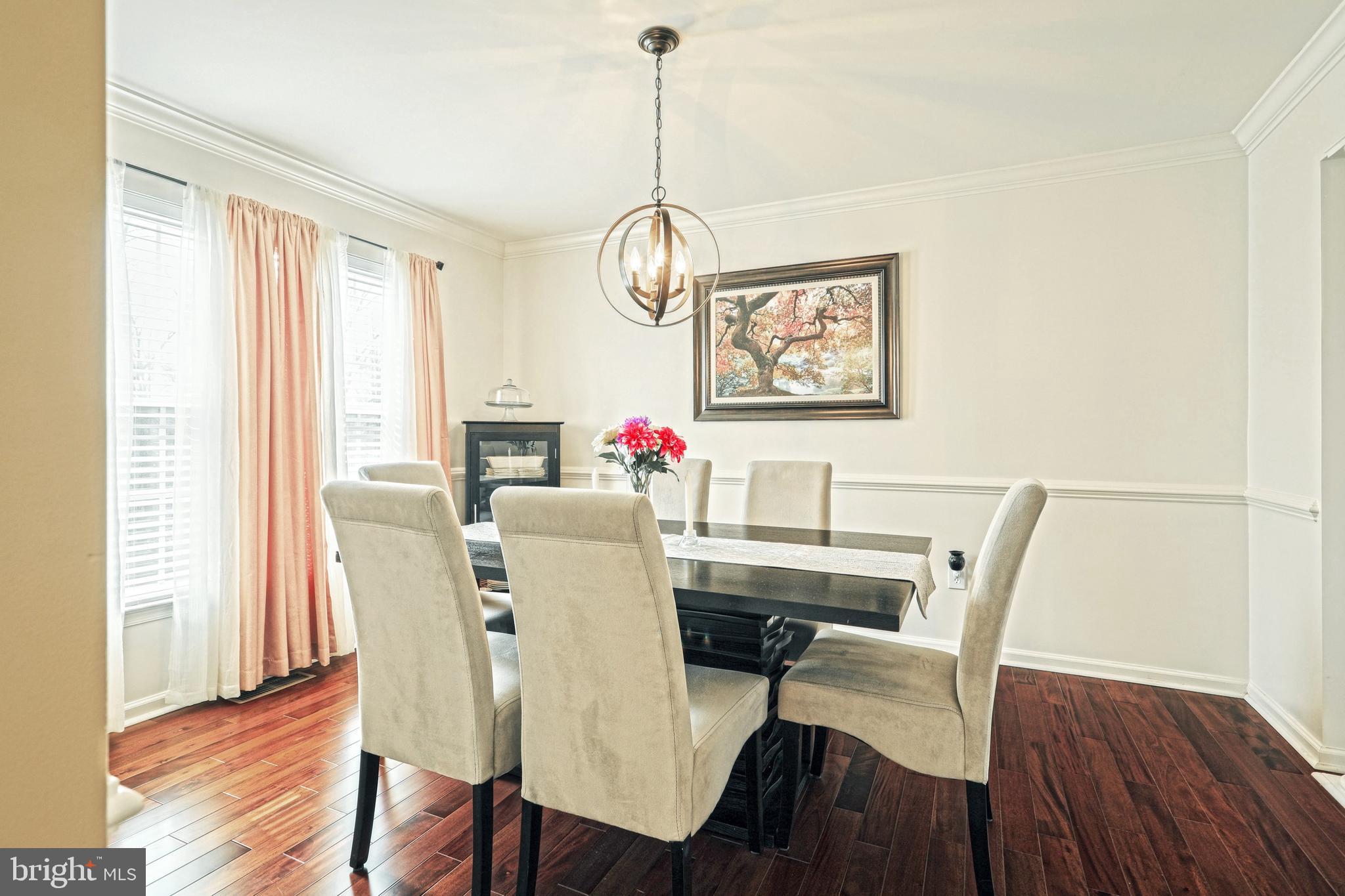 THISTLE DOWNS - Residential