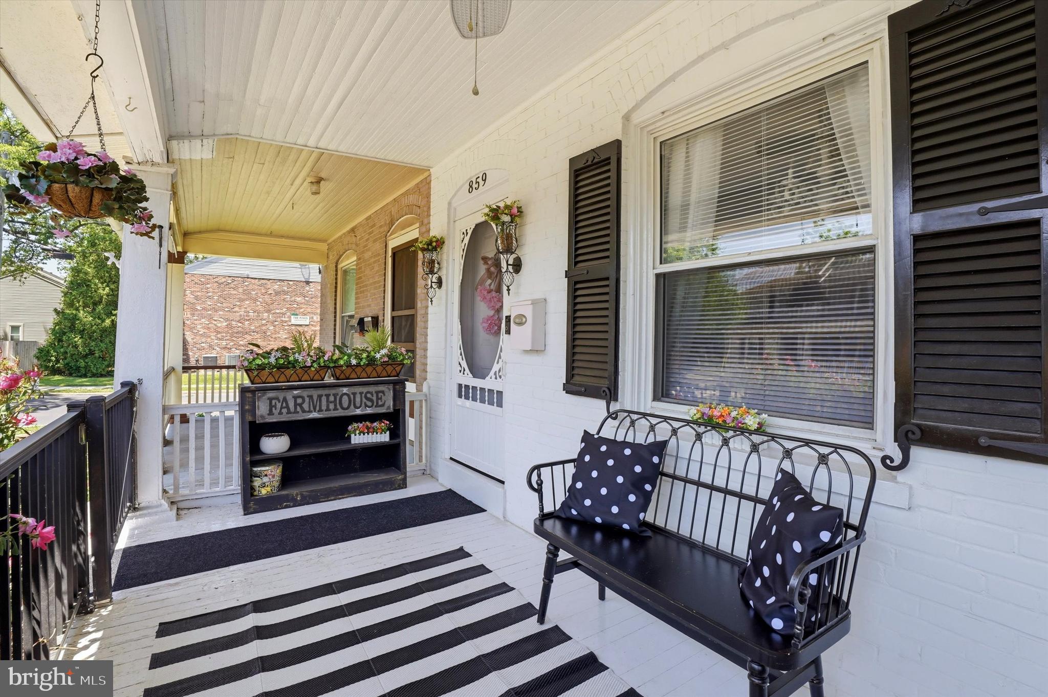 859 W 2ND STREET
