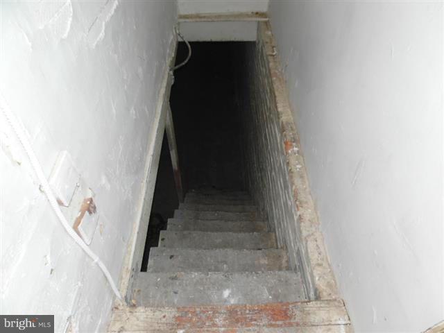 MONTEBELLO - Residential