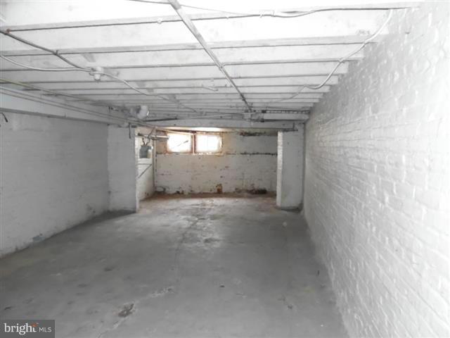 MONTEBELLO - Residential