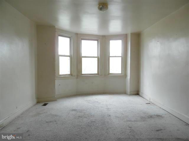 MONTEBELLO - Residential