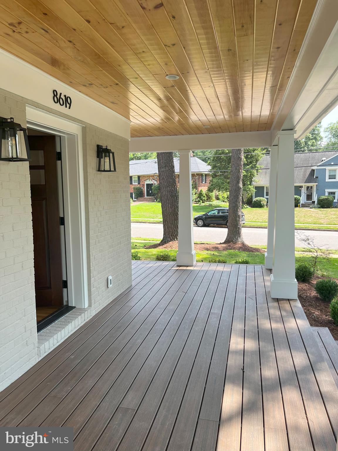 WAYNEWOOD - Residential