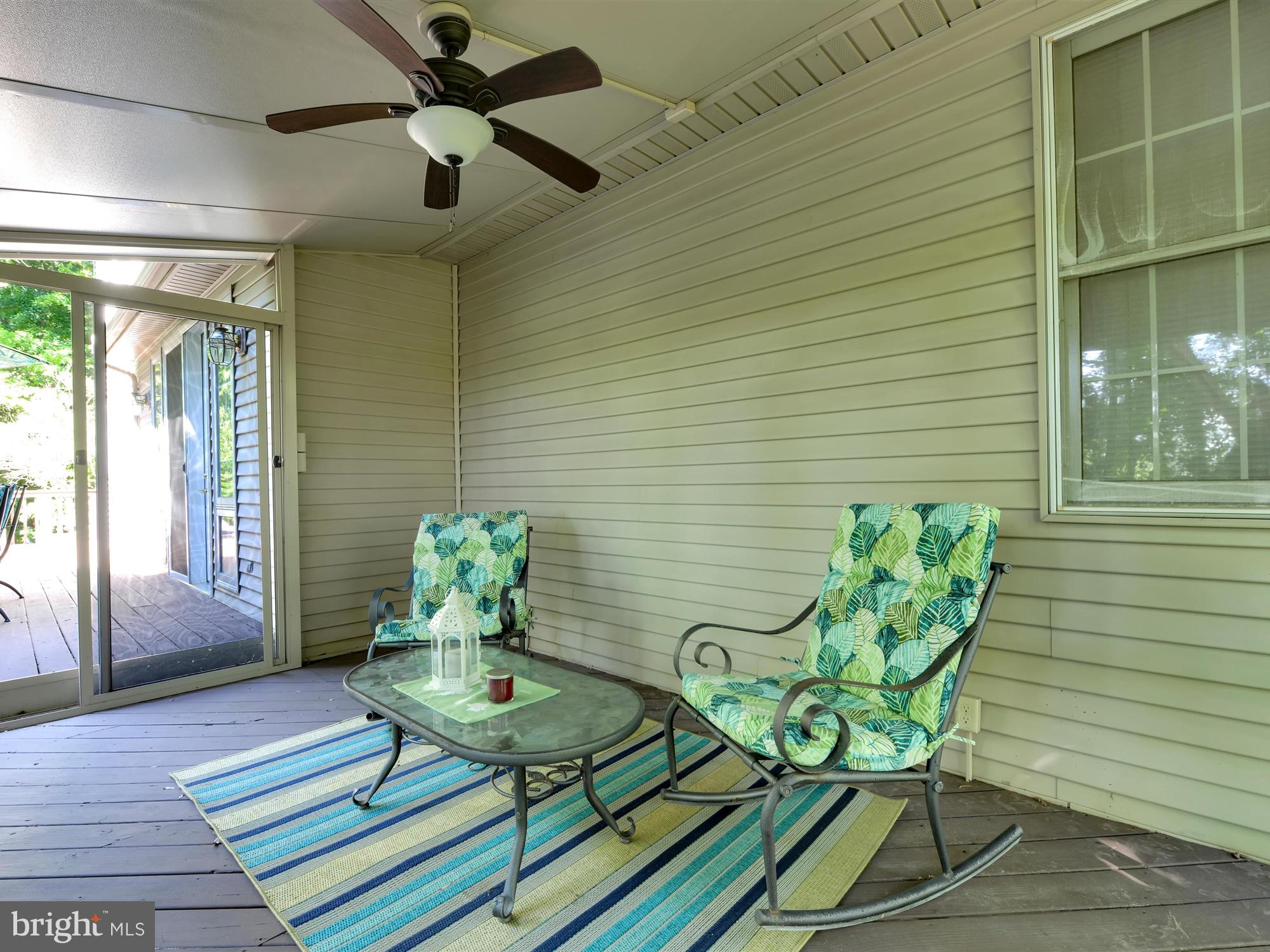 LAUREL WOODS - Residential