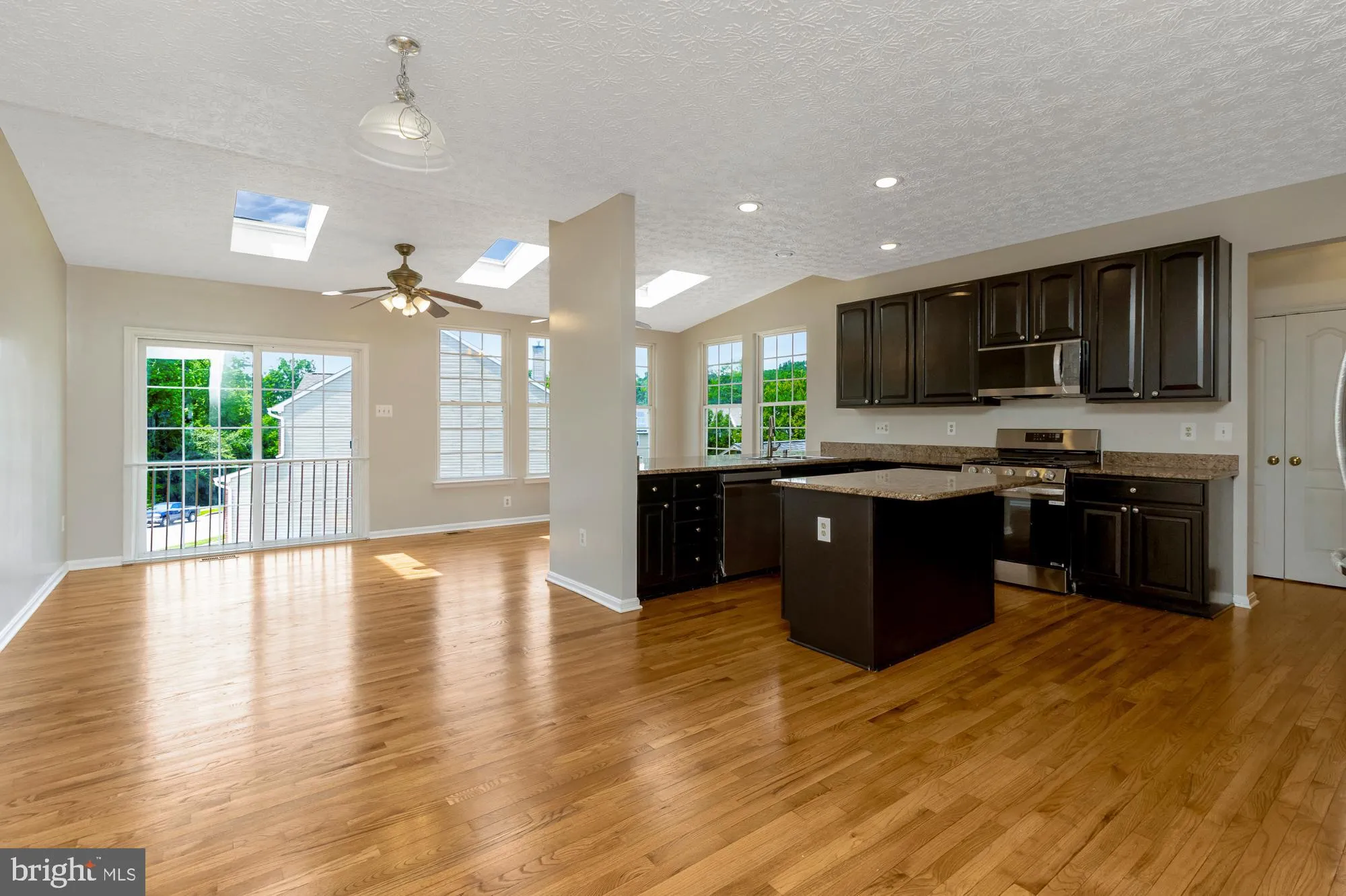 Abingdon, Maryland 21009, United States, 5 Bedrooms Bedrooms, ,5 BathroomsBathrooms,Residential,Active,159879