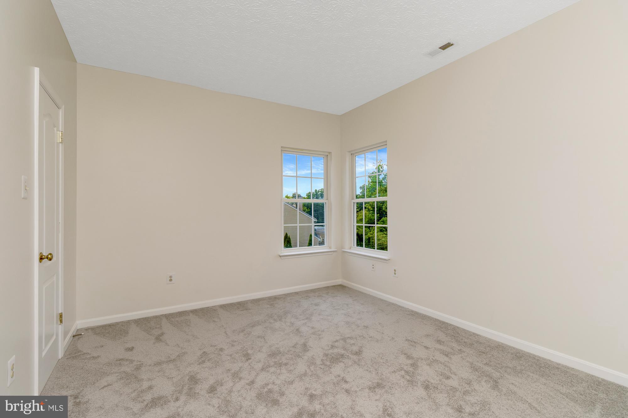 POMEROY MANOR - Residential