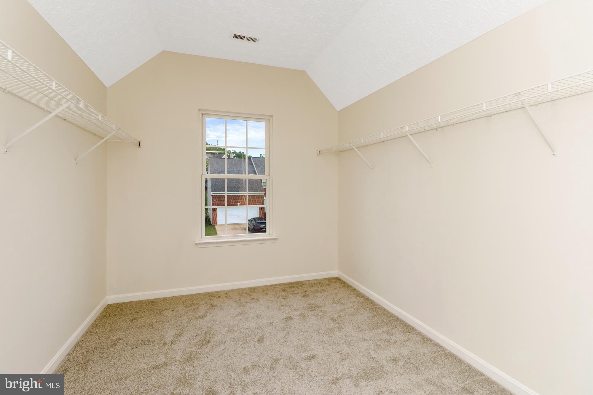 POMEROY MANOR - Residential