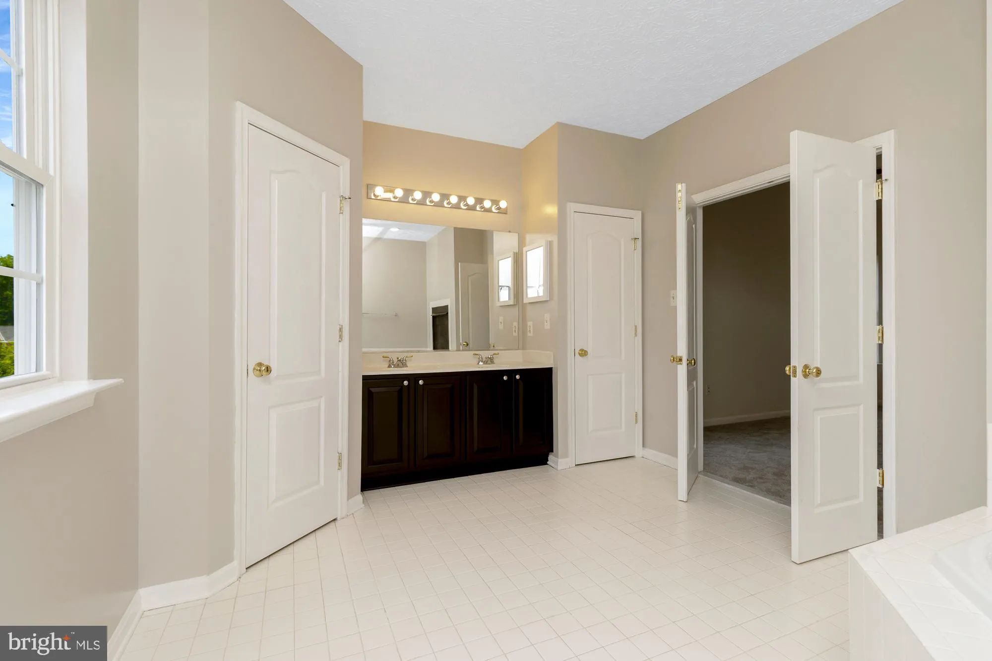 Abingdon, Maryland 21009, United States, 5 Bedrooms Bedrooms, ,5 BathroomsBathrooms,Residential,Active,159879