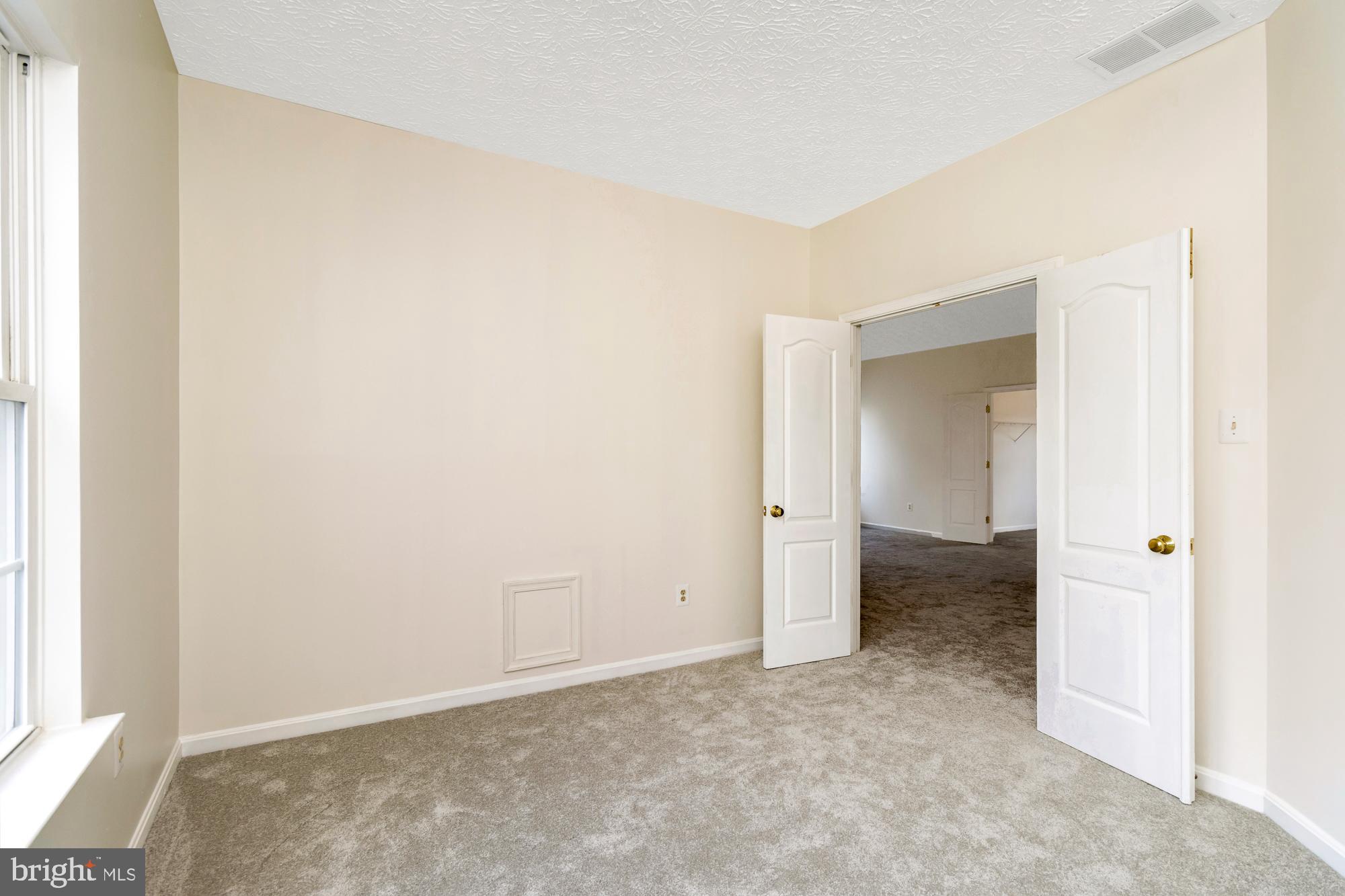 POMEROY MANOR - Residential