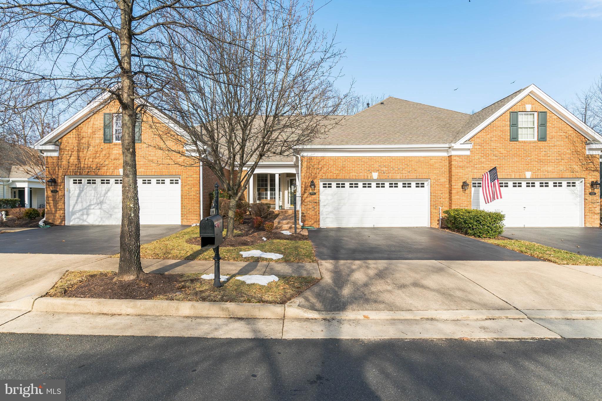 REGENCY AT DOMINION VALLEY - Residential