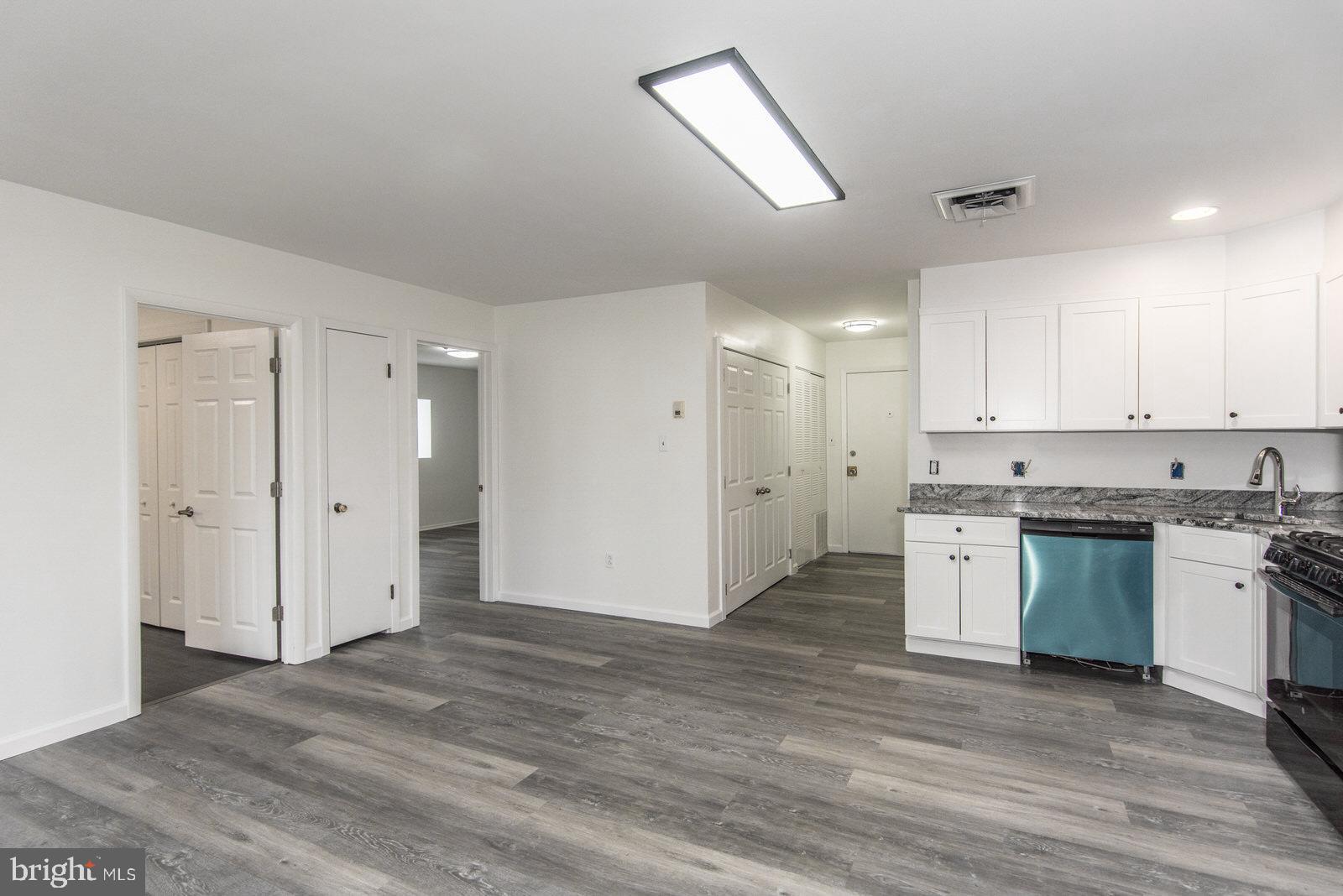 MAYFAIR - Commercial Sale