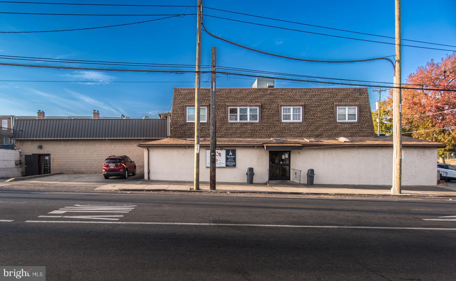 MAYFAIR - Commercial Sale