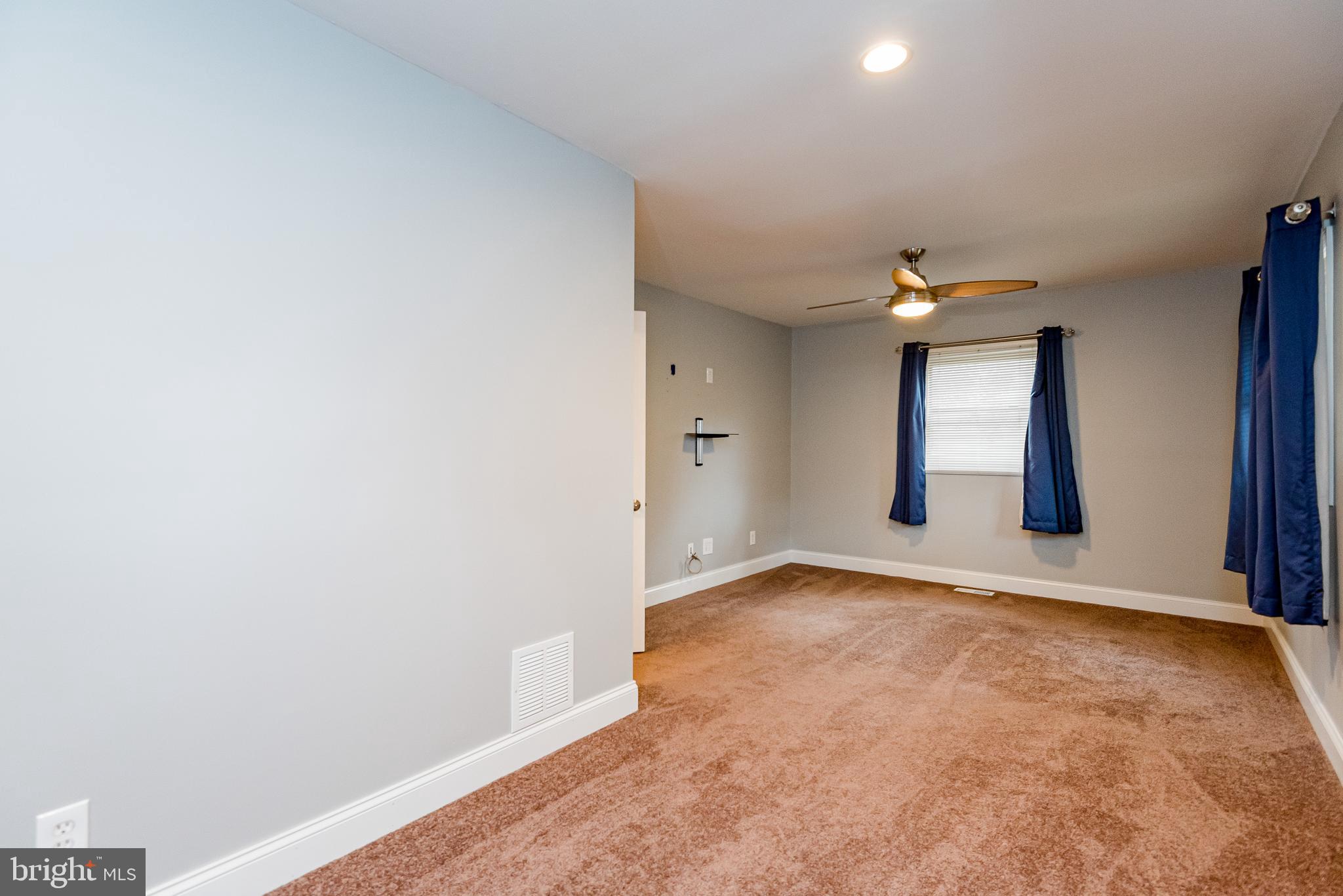 HIGH POINT - Residential