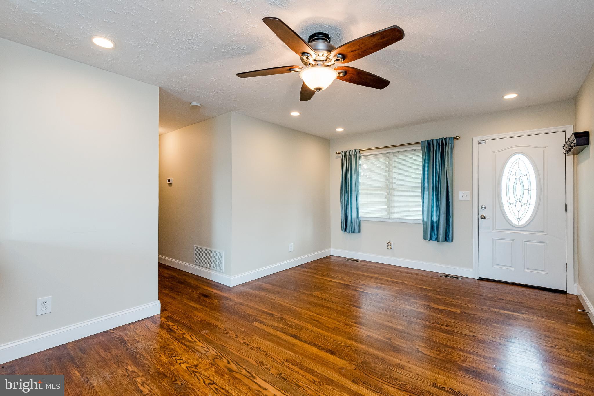 HIGH POINT - Residential